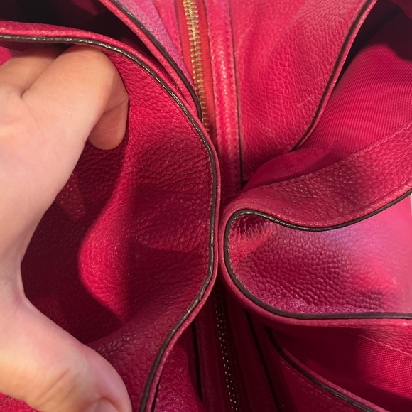 Beautiful Pink Coach Shoulder Bag - Picture 3 of 11